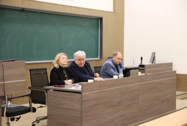 <p>05 декабря 2025 года на Юридическом факультете МГУ имени М.В. Ломоносова состоялись мероприятия, посвященные 115-летию со дня рождения профессора А.А. Добровольского</p>